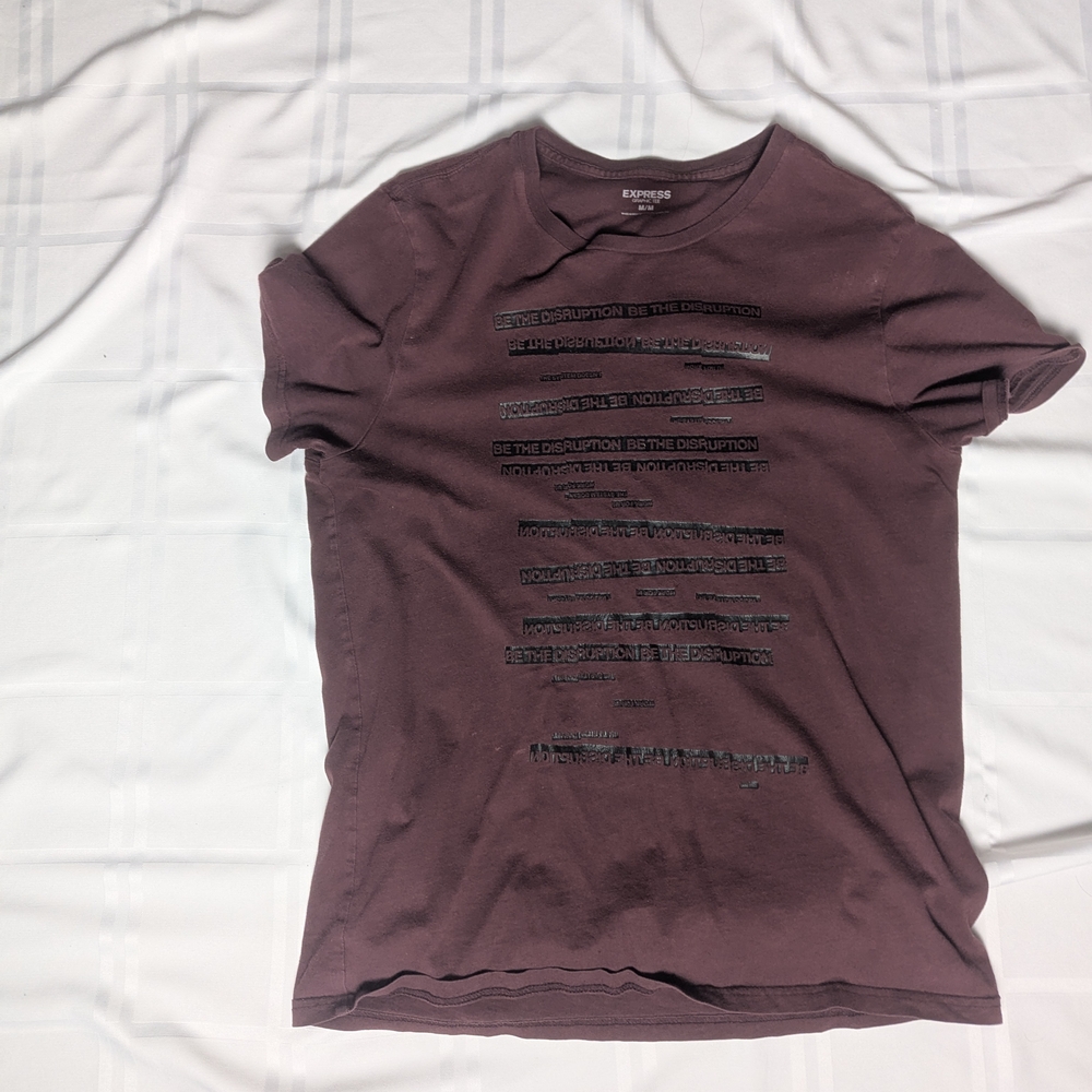 Express Men's Purple Graphic T-Shirt